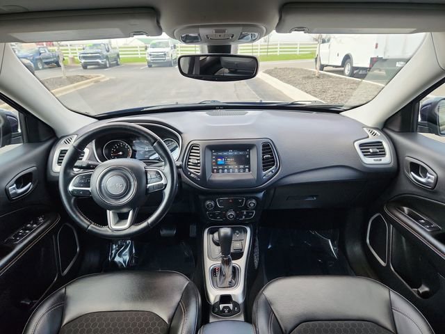 Used 2021 Jeep Compass Latitude w/ Convenience Group AWD/4WD image 31