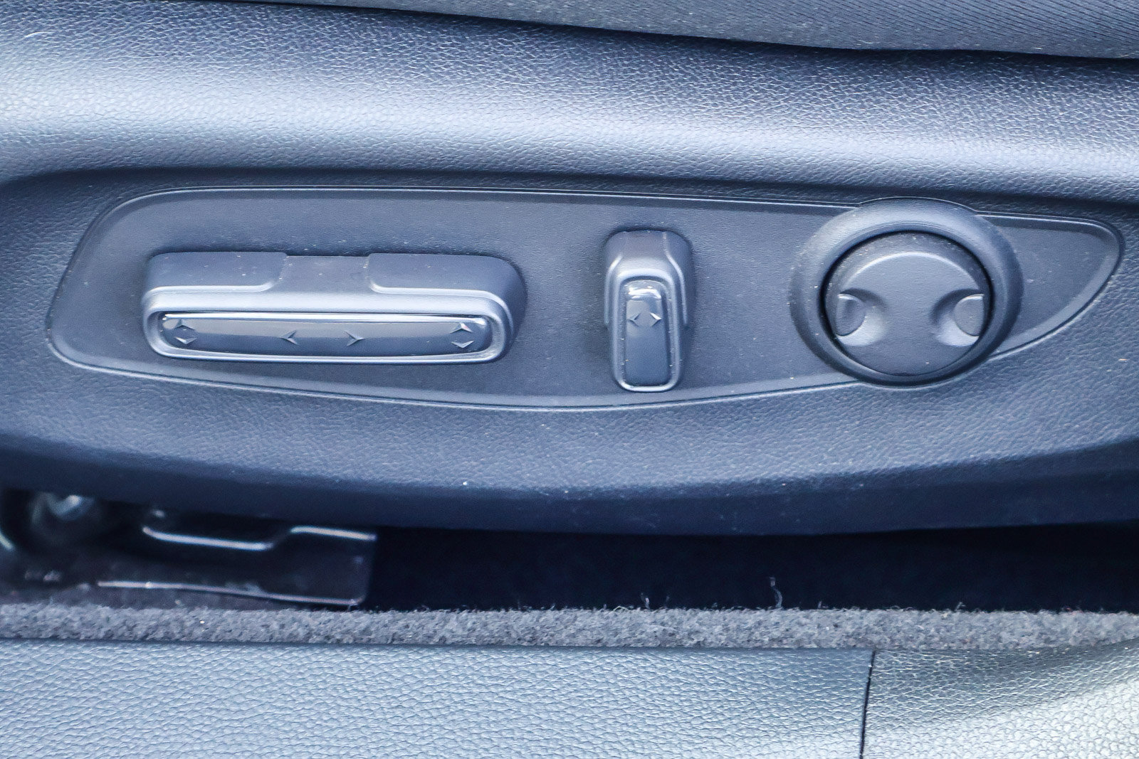 Used 2025 Honda Accord Sport image 12