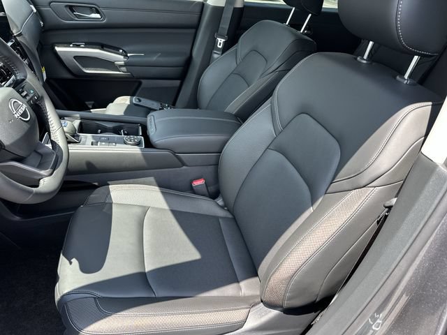 New 2026 Nissan Pathfinder SL AWD/4WD image 15
