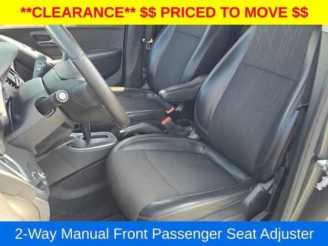 Certified 2017 Chevrolet Trax LT w/ LT Convenience Package FWD image 19