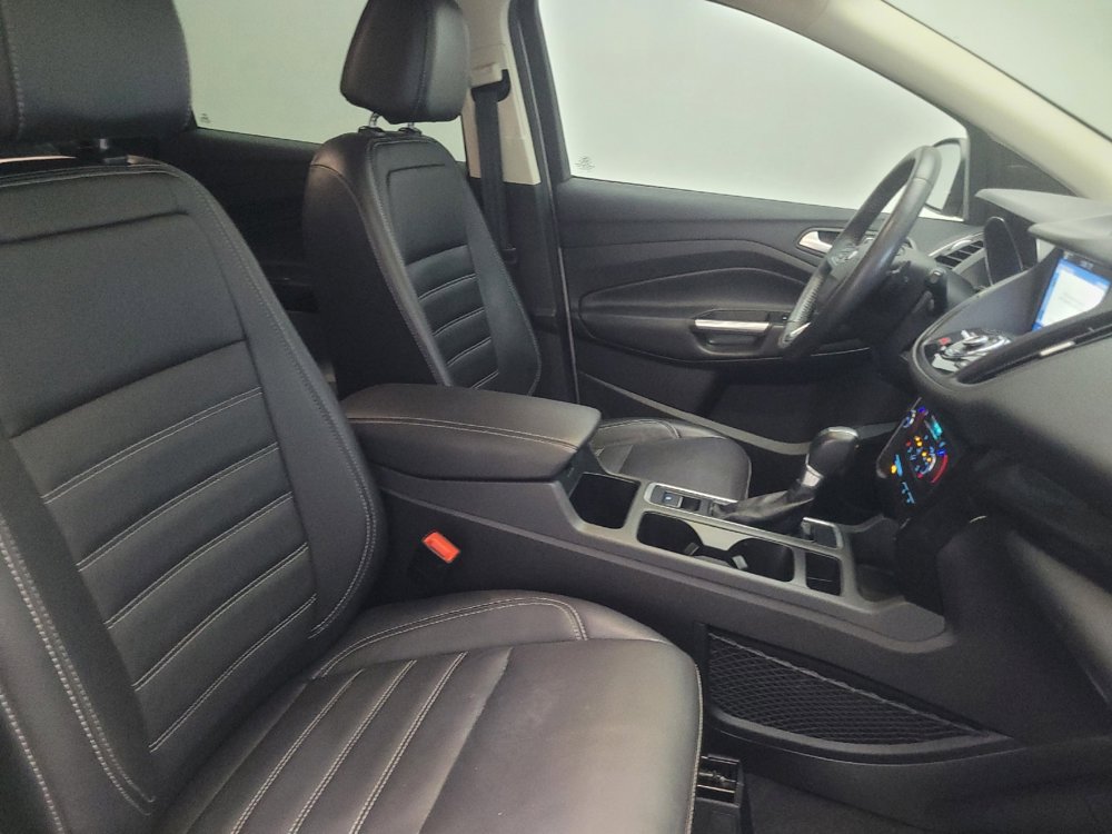 Used 2017 Ford Escape Titanium FWD image 21