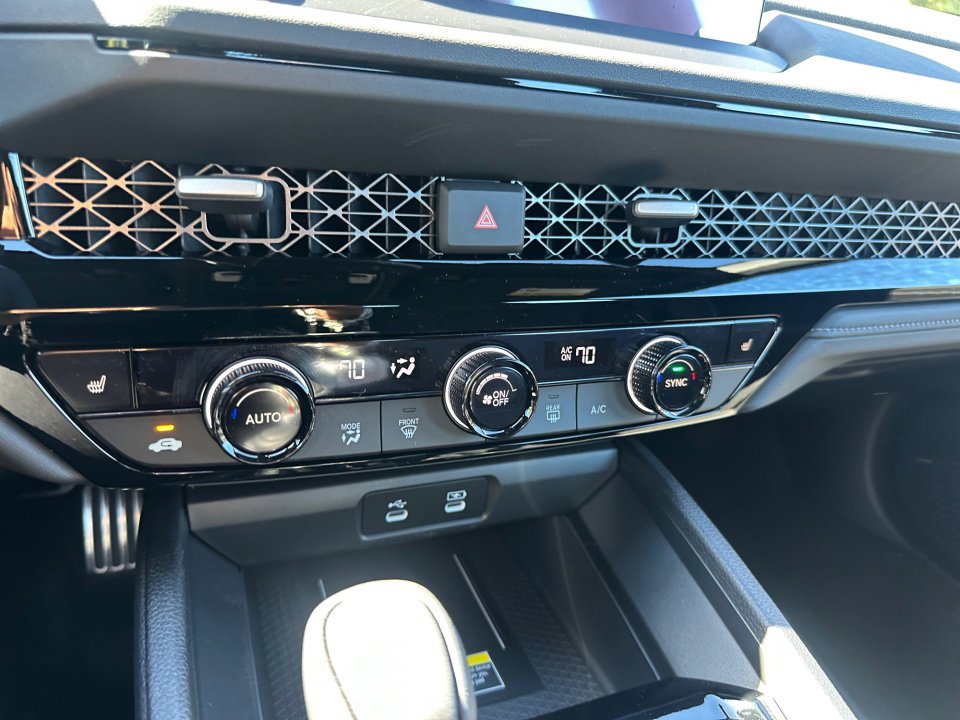 Used 2025 Honda Accord Sport image 18