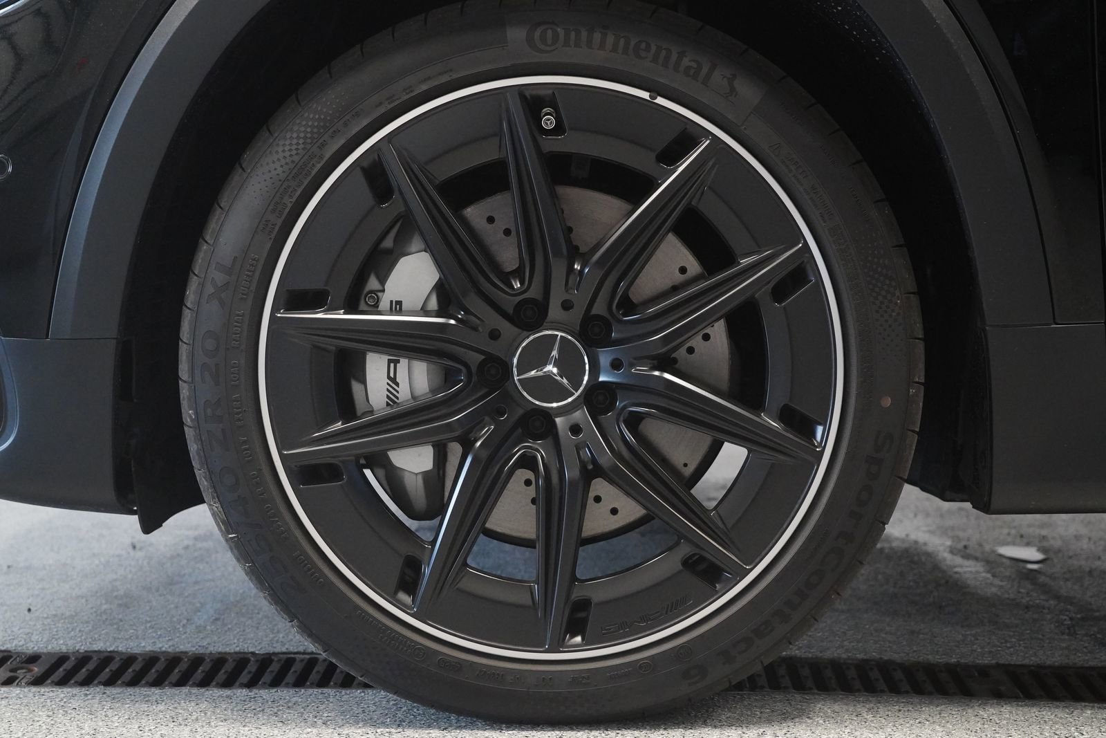 New 2026 Mercedes-Benz GLB 35 AMG 4MATIC image 11