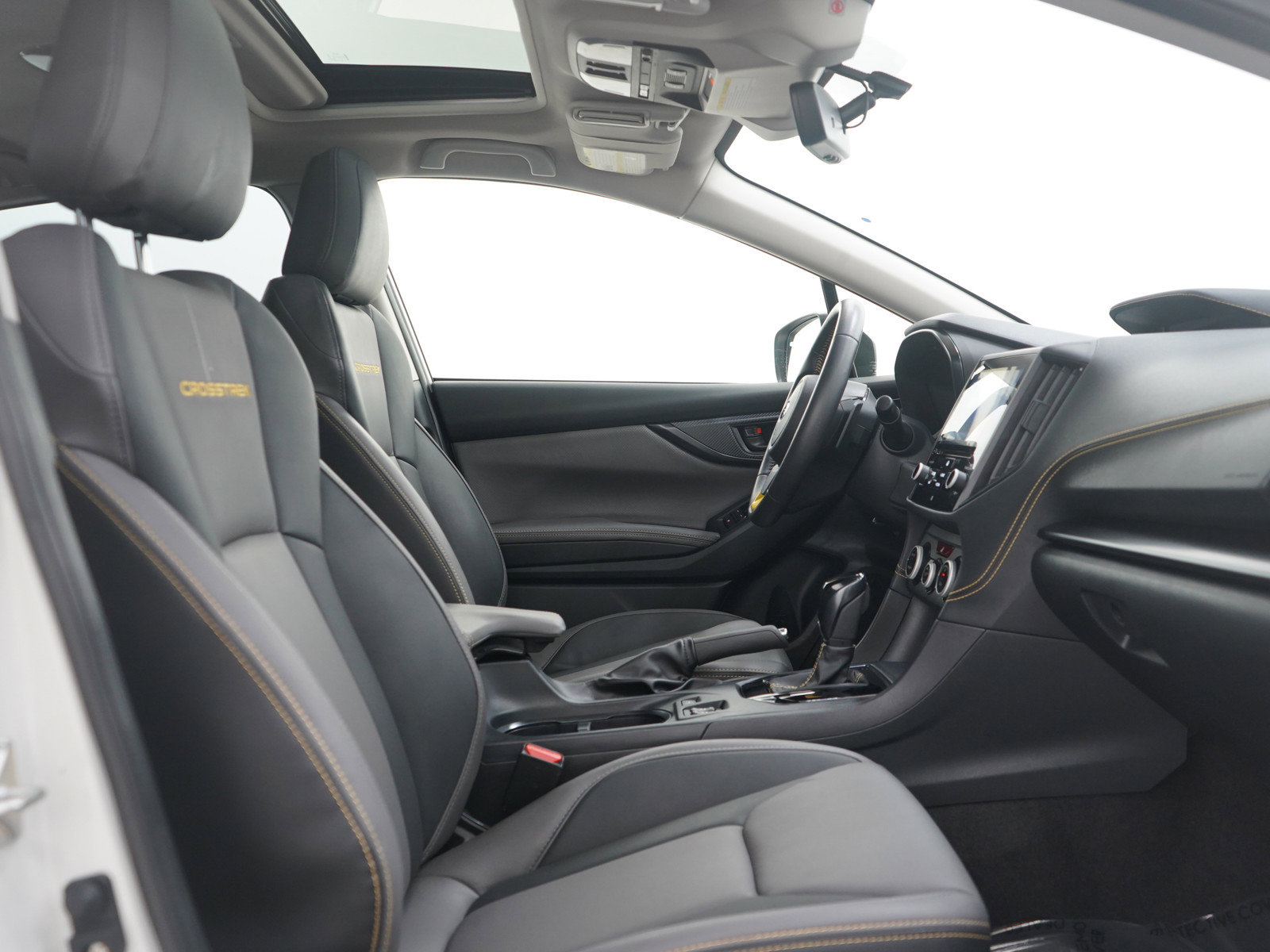 Used 2022 Subaru Crosstrek 2.5i Sport w/ Moonroof Package image 11