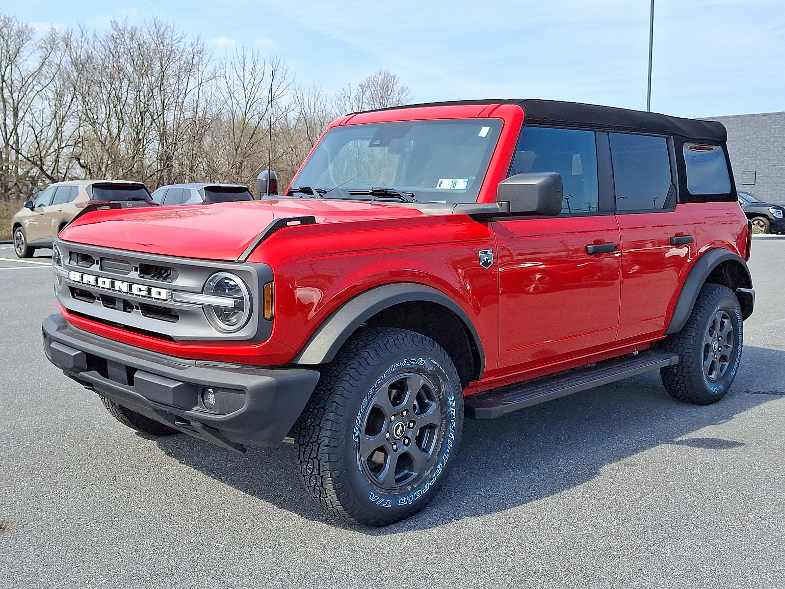 Used 2023 Ford Bronco Big Bend image 3
