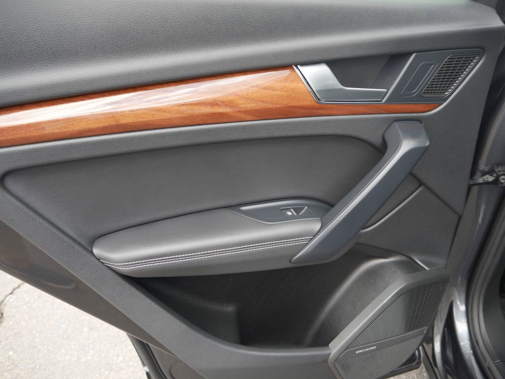 Certified 2023 Audi Q5 2.0T Premium Plus w/ Premium Plus Package image 22