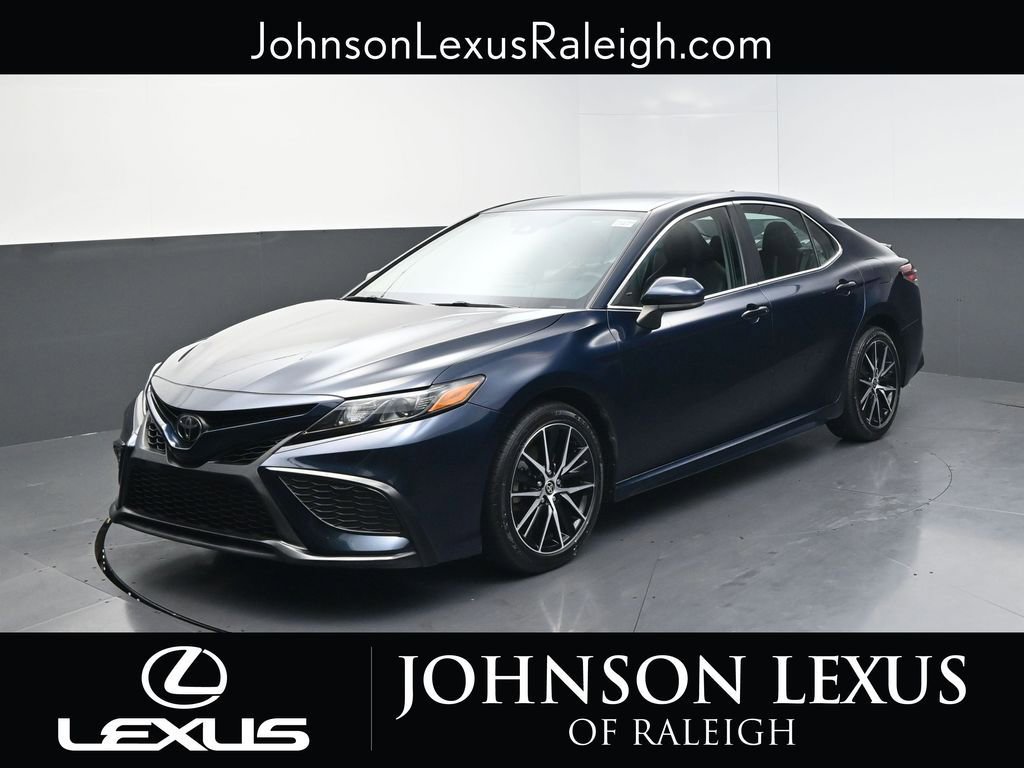 Used 2021 Toyota Camry SE