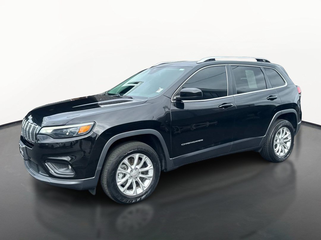Used 2019 Jeep Cherokee Latitude w/ Cold Weather Group AWD/4WD image 7