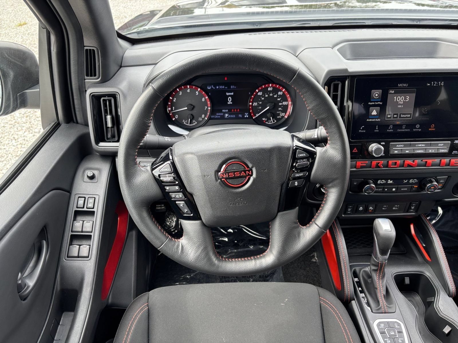 Used 2026 Nissan Frontier PRO-4X AWD/4WD image 34