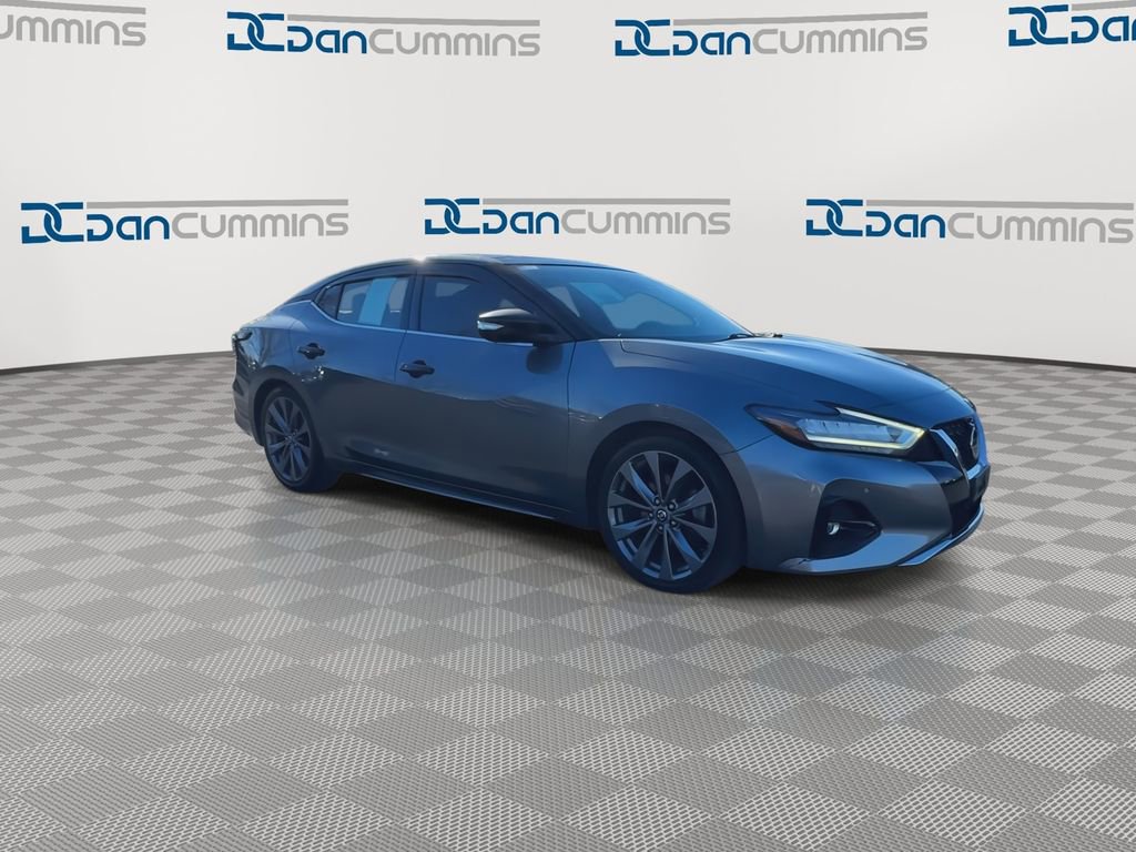Used 2020 Nissan Maxima Platinum image 2