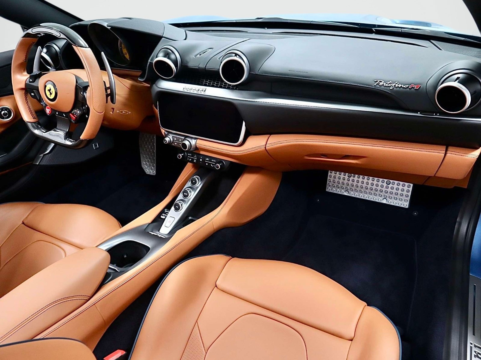 Certified 2022 Ferrari Portofino M RWD image 15