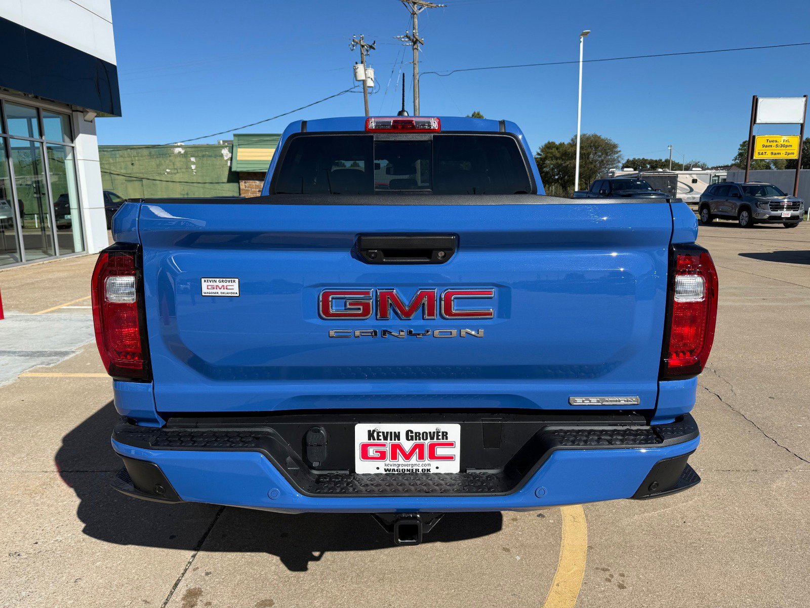 New 2026 GMC Canyon Elevation w/ Convenience Package image 4