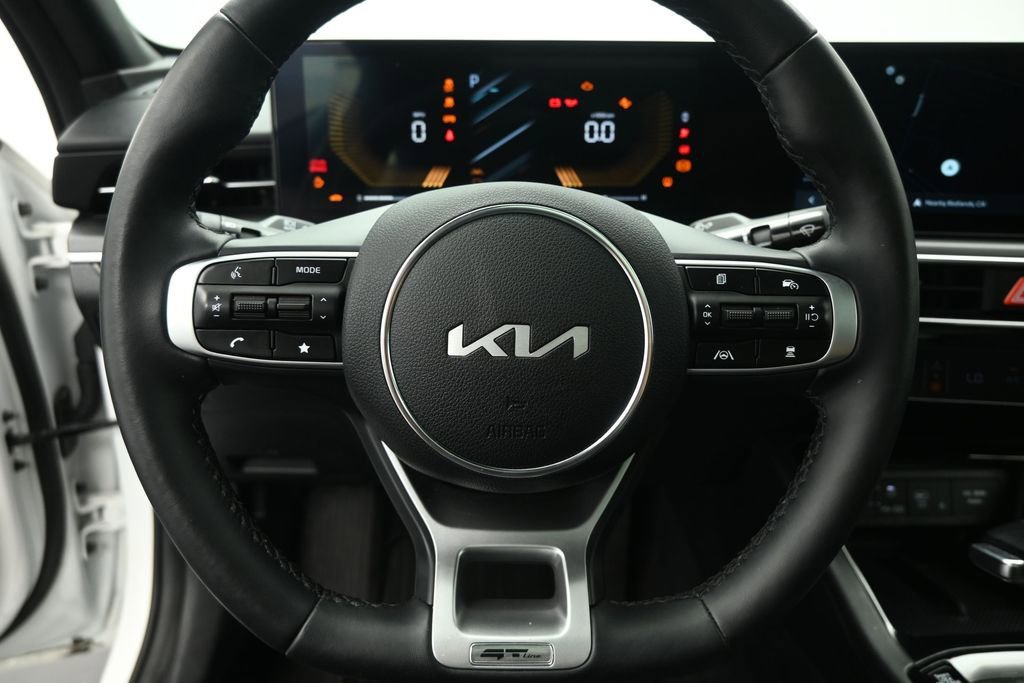 Used 2025 Kia K5 GT-Line w/ GT-Line Premium Package AWD/4WD image 13