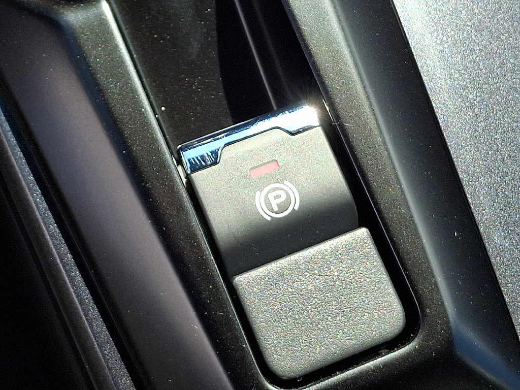 Certified 2026 Subaru Forester Premium AWD/4WD image 25