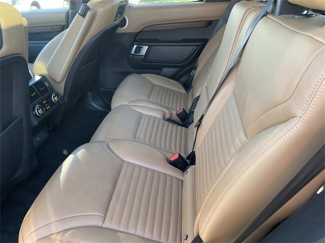 Used 2023 Land Rover Discovery HSE R-Dynamic image 23