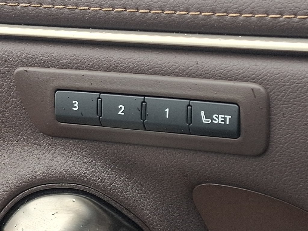 Used 2021 Lexus ES 350 w/ Premium Package FWD image 27