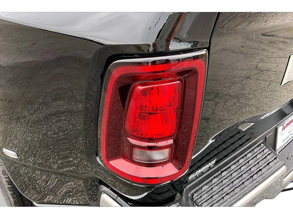 New 2026 RAM 3500 Tradesman AWD/4WD image 40
