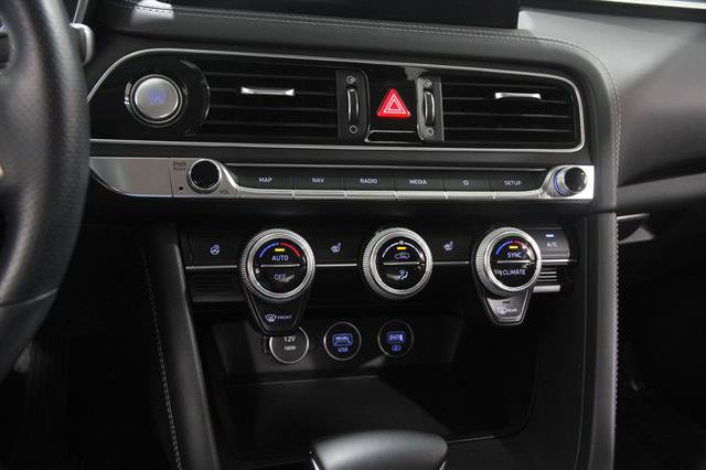 Certified 2023 Genesis G70 2.0T AWD/4WD image 14