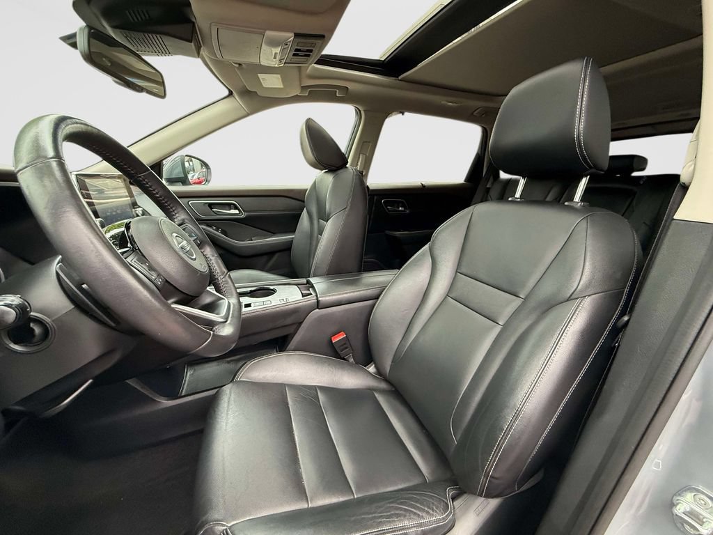 Used 2021 Nissan Rogue SL FWD image 14
