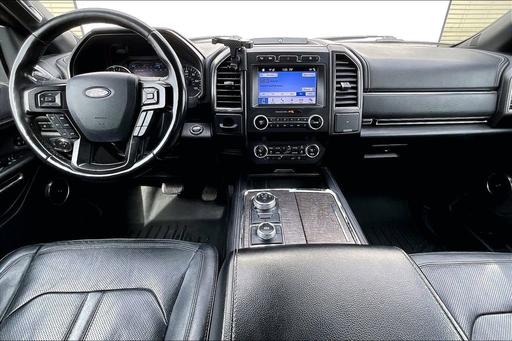 Used 2019 Ford Expedition Max Limited image 18