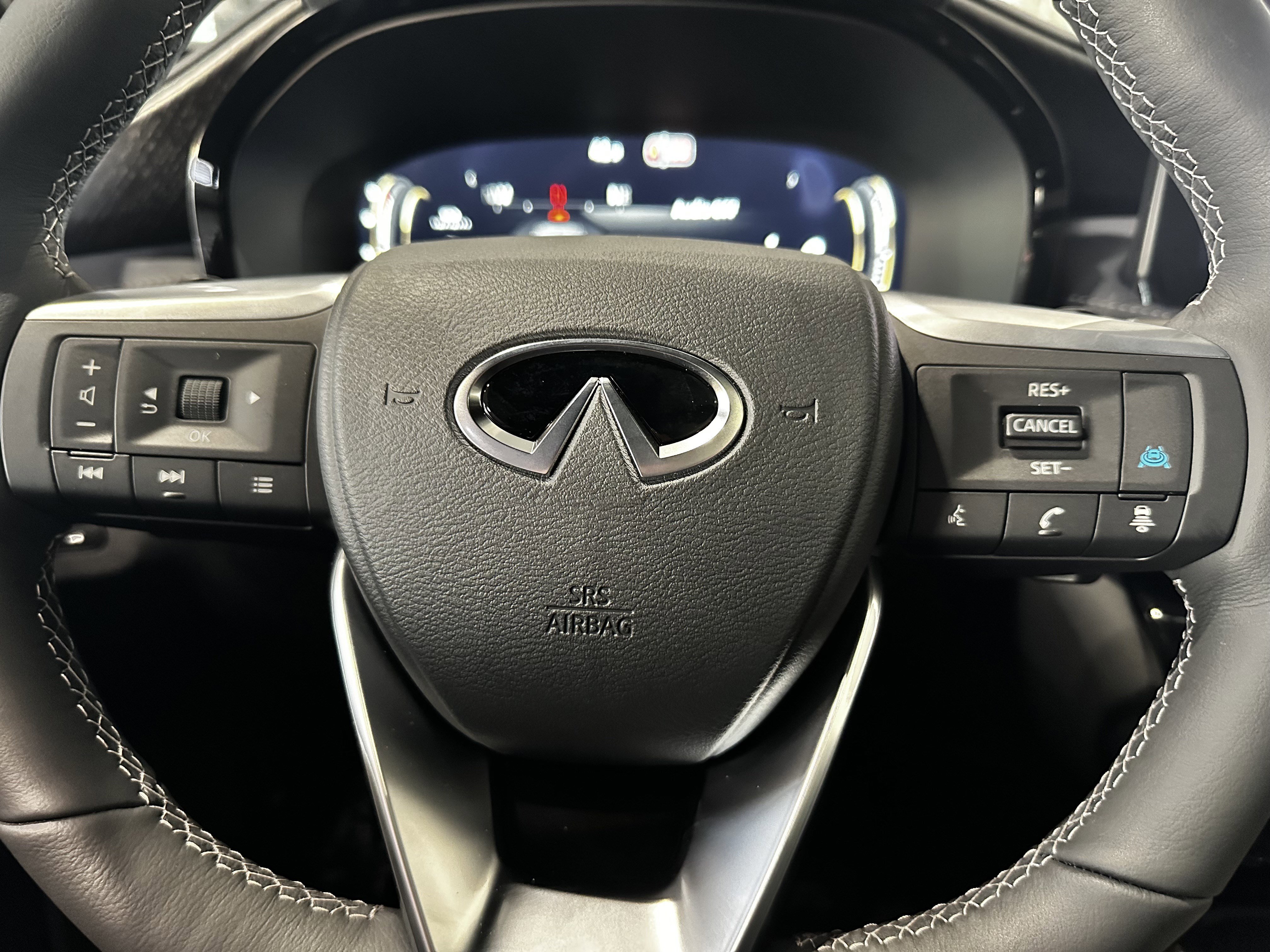 New 2026 INFINITI QX60 Sport w/ Dark Cargo Package image 20