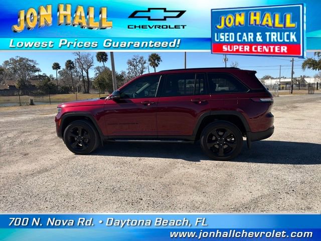 Used 2024 Jeep Grand Cherokee Altitude image 5