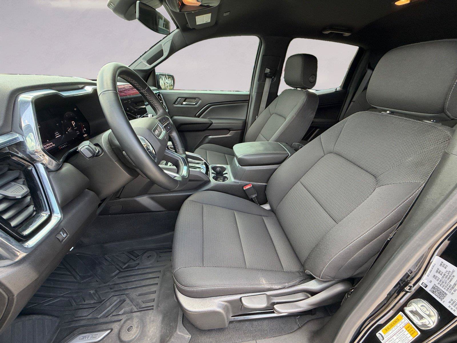 Used 2024 GMC Canyon Elevation RWD image 9