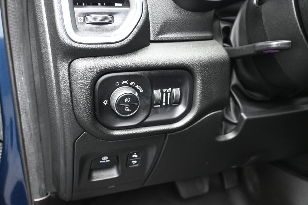 Used 2023 RAM 1500 Laramie AWD/4WD image 20