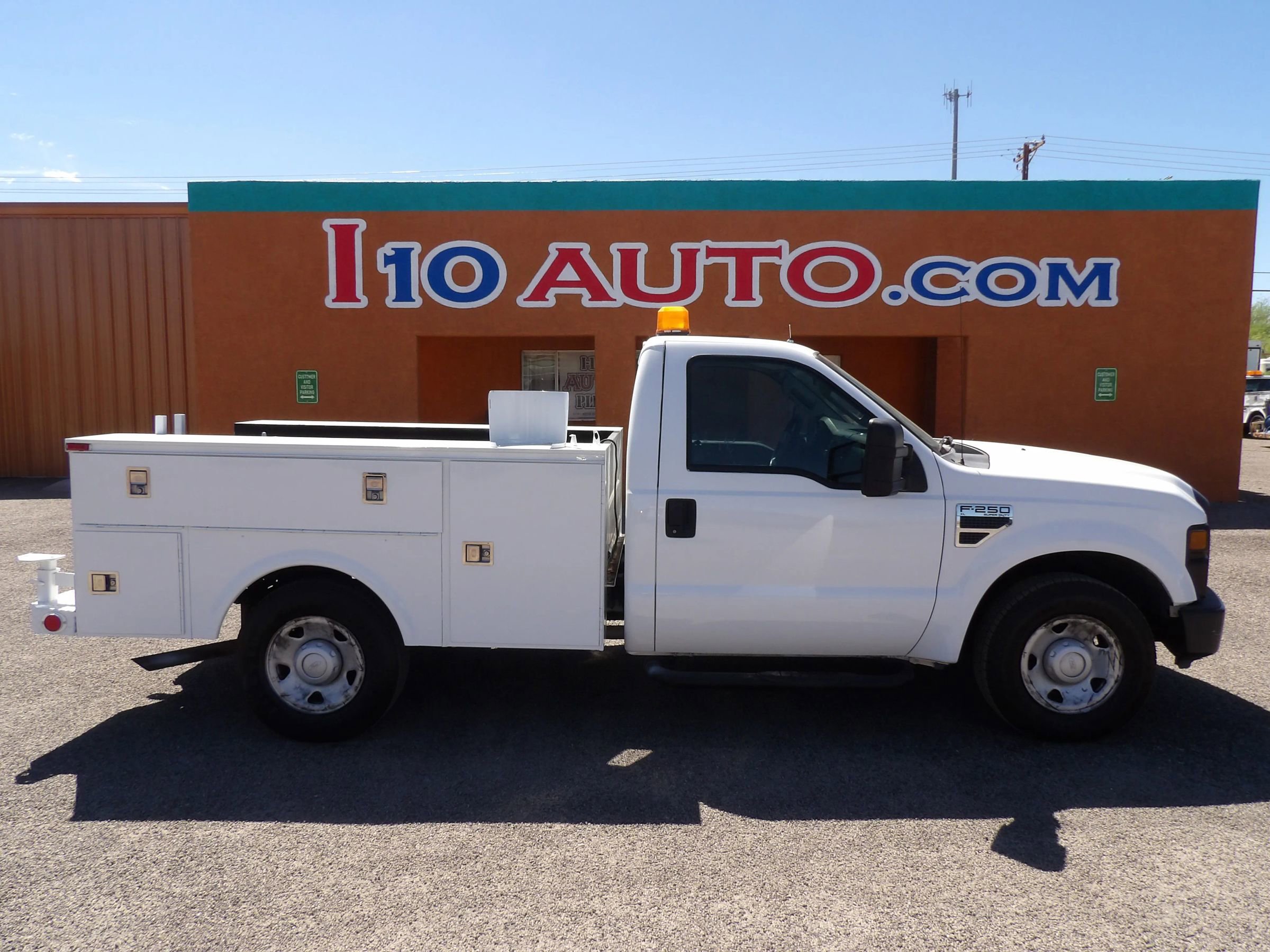 Used 2008 Ford F250 XL RWD image 1