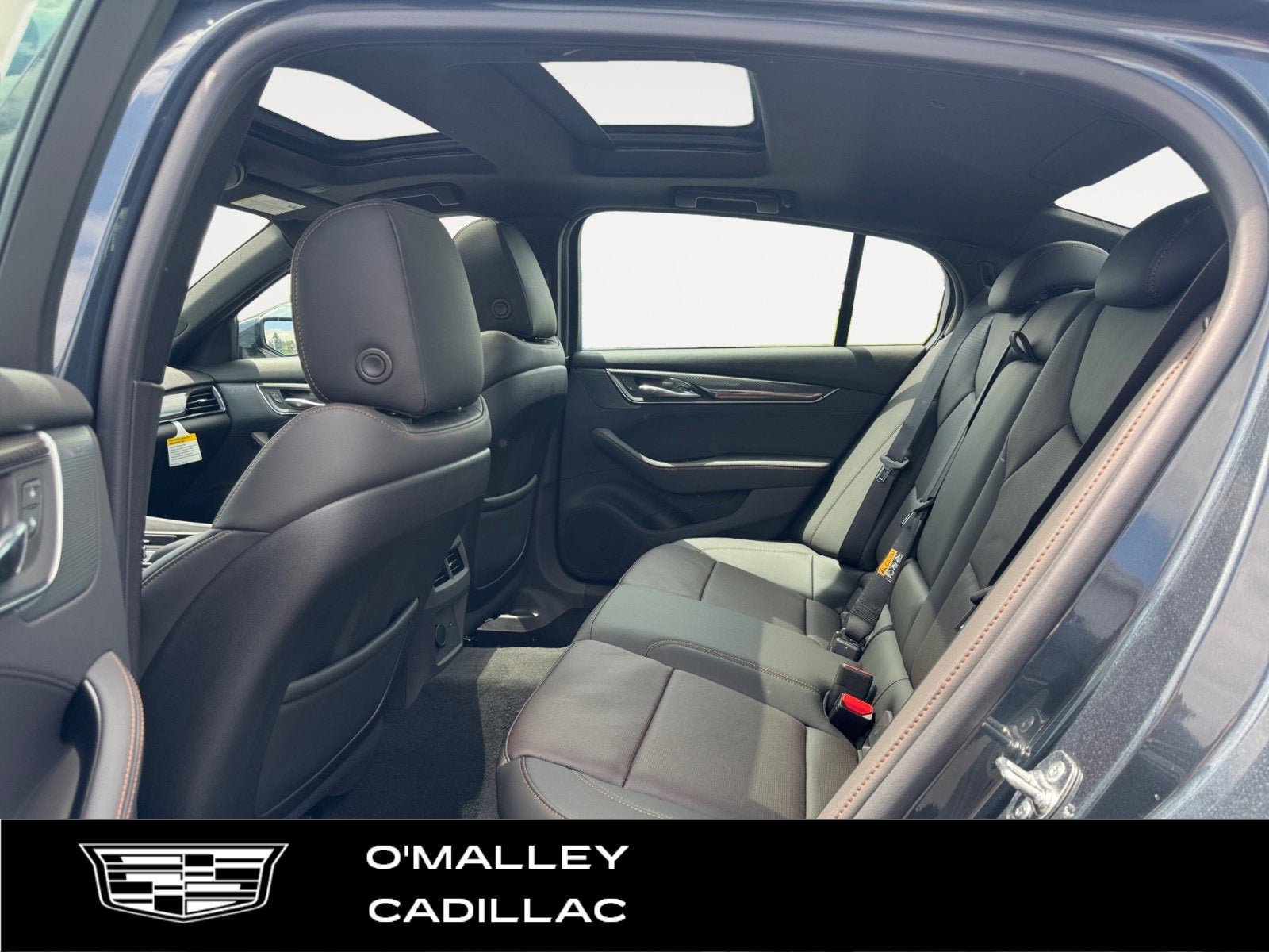 New 2026 Cadillac CT5 Sport w/ Technology Package image 11