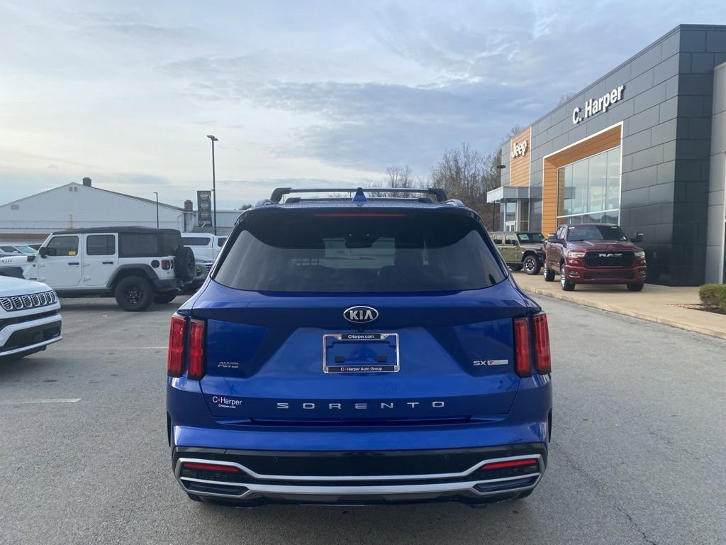 Used 2021 Kia Sorento SX image 3