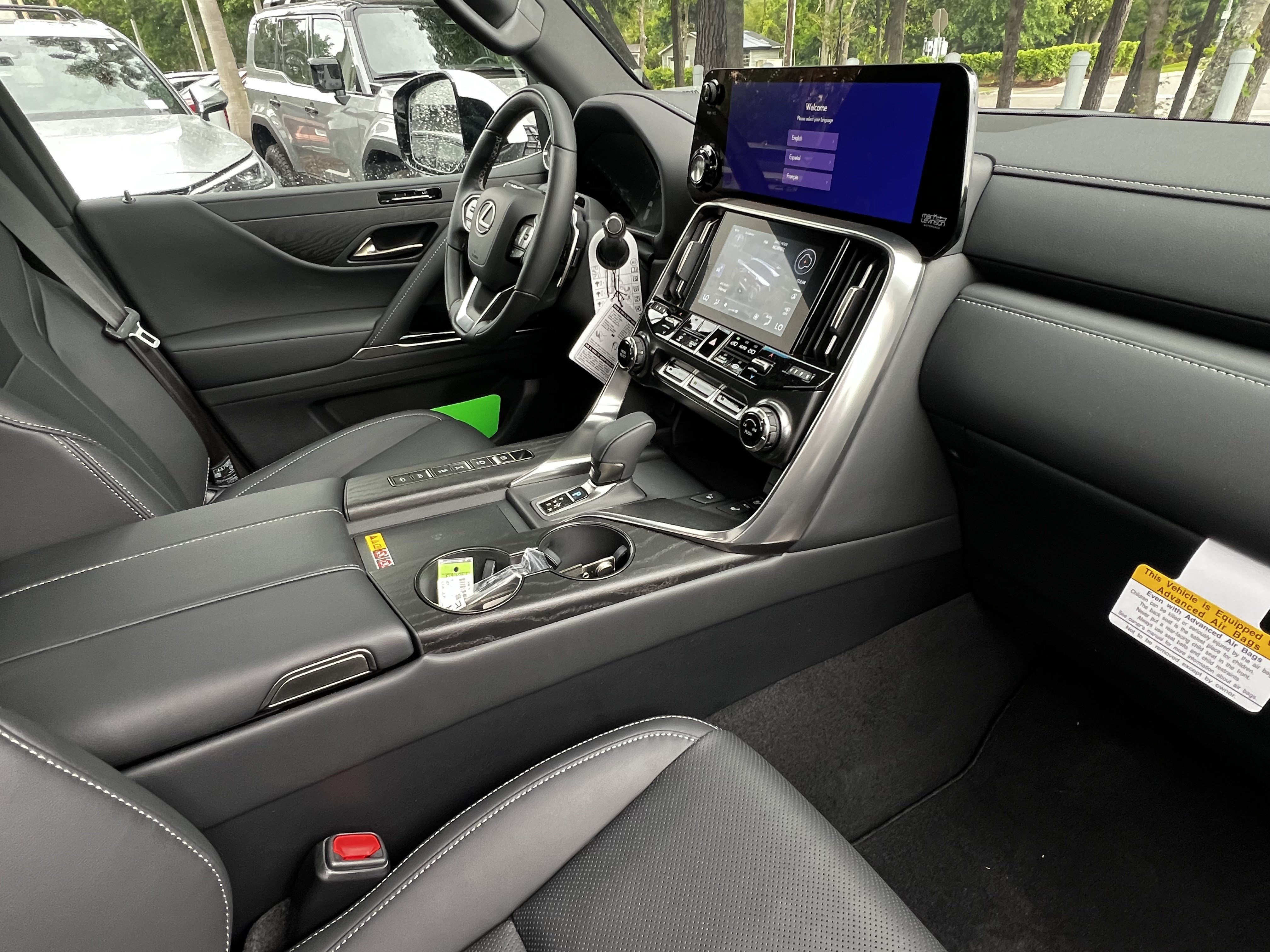 New 2026 Lexus LX 700h Luxury AWD/4WD image 34