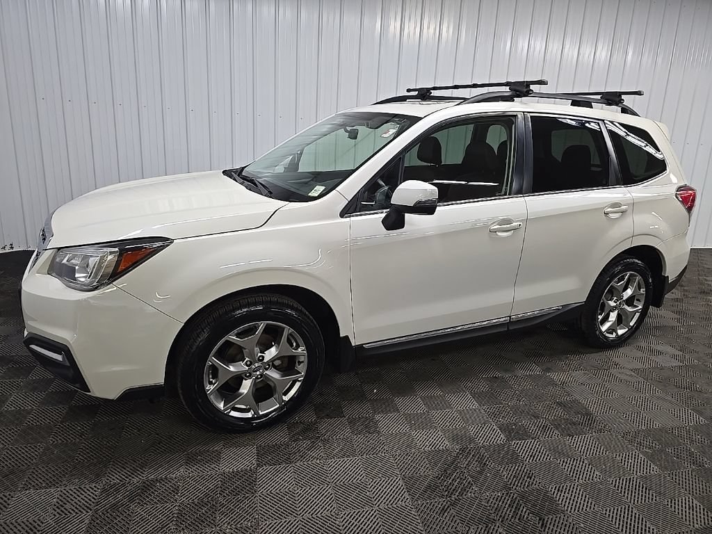 Used 2017 Subaru Forester 2.5i Touring AWD/4WD image 7