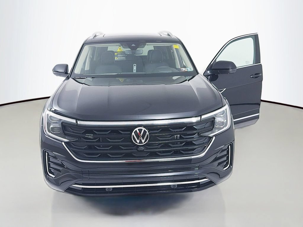 New 2026 Volkswagen Atlas SEL Premium R-Line AWD/4WD image 2