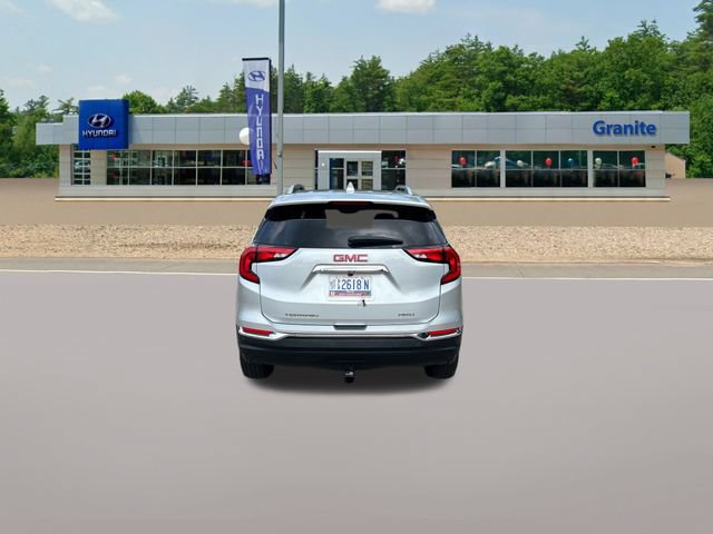 Used 2021 GMC Terrain SLT w/ Infotainment Package II AWD/4WD image 8