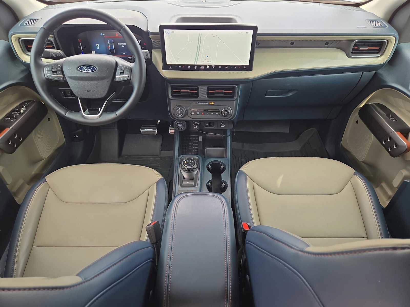 Used 2025 Ford Maverick Lariat w/ 4K Tow Package image 16