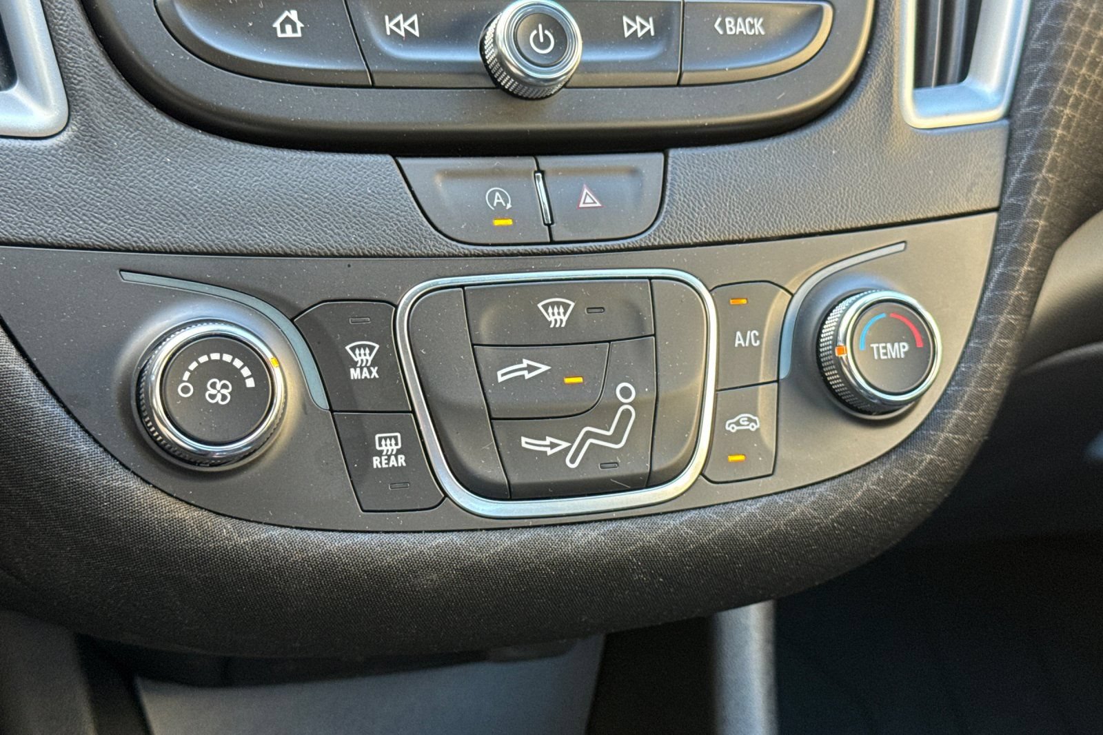 Used 2024 Chevrolet Malibu RS w/ LPO, Floor Liner Package FWD image 30