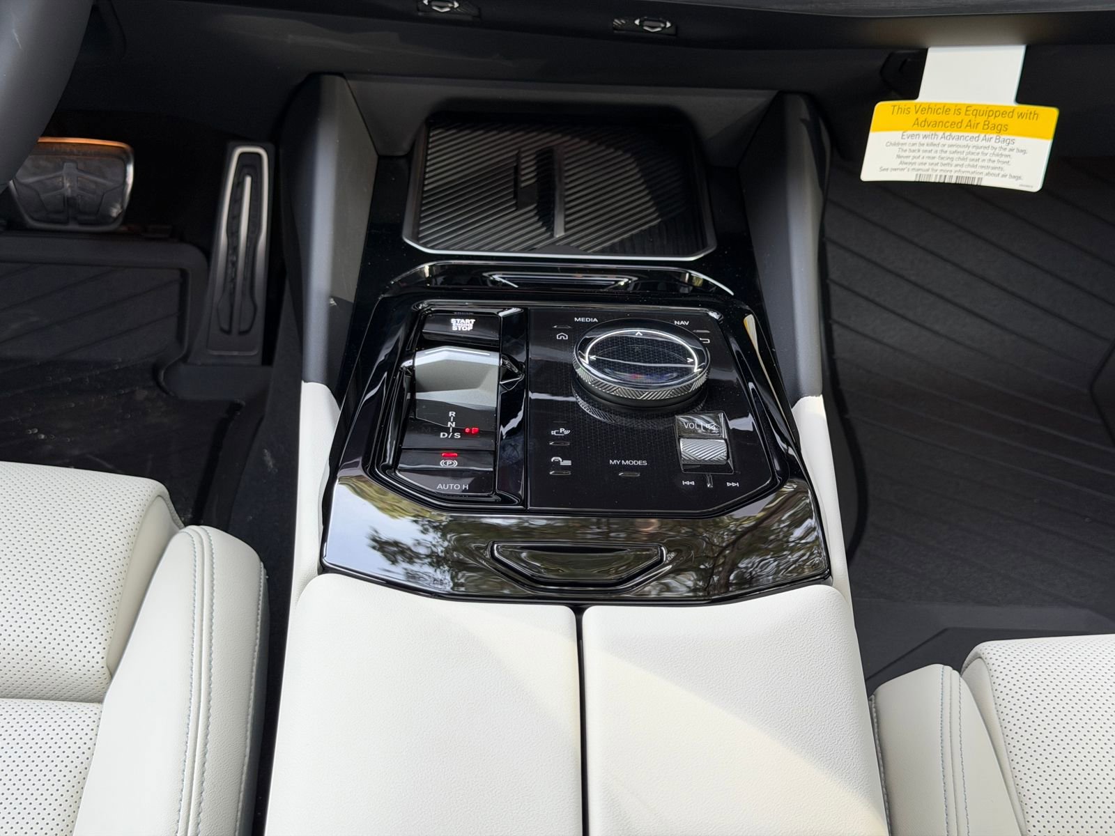 New 2026 BMW 530i w/ M Sport Package image 19