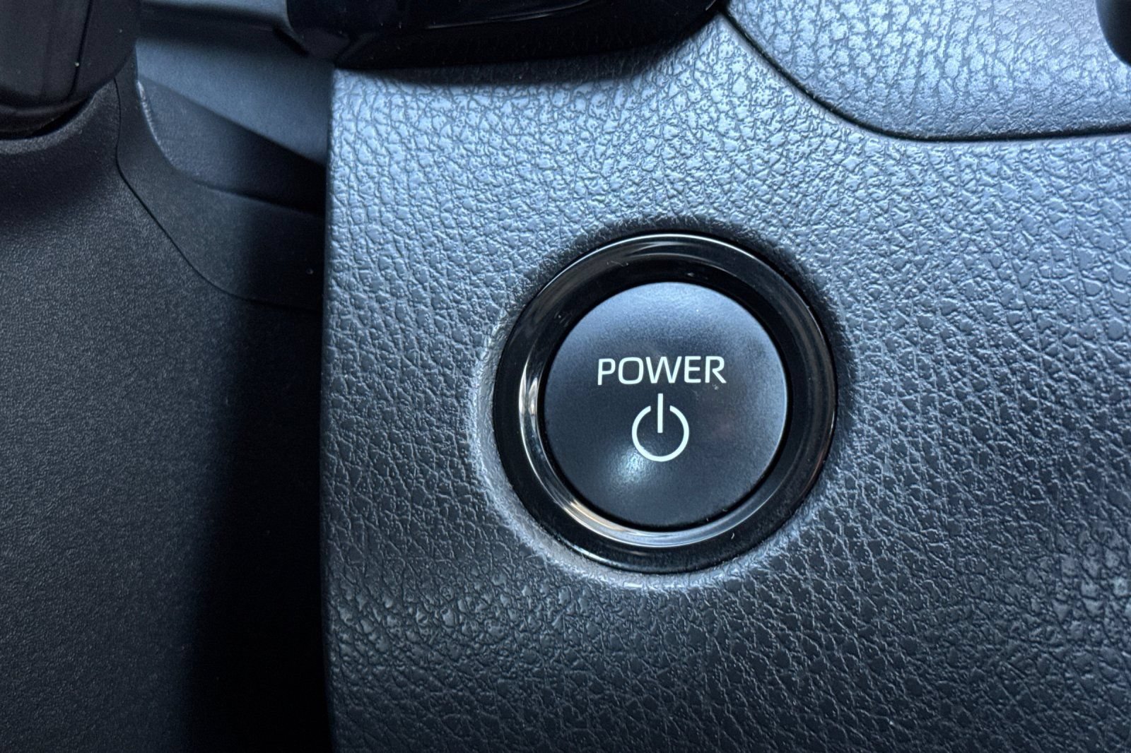Used 2025 Toyota Camry LE FWD image 22