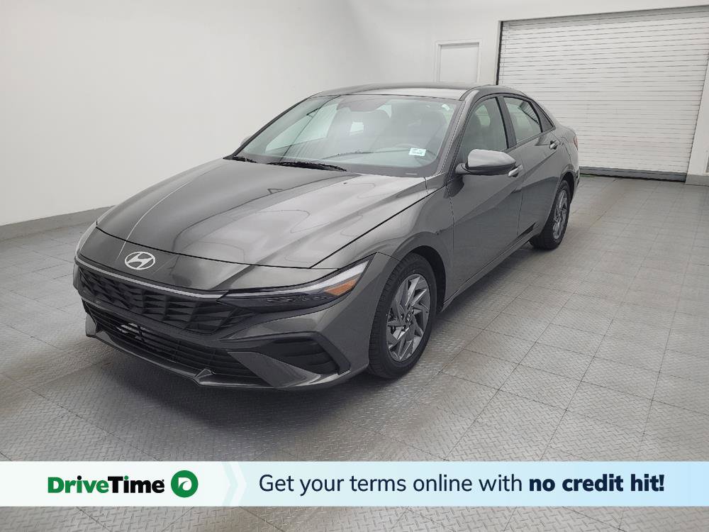 Used 2024 Hyundai Elantra SEL FWD image 1
