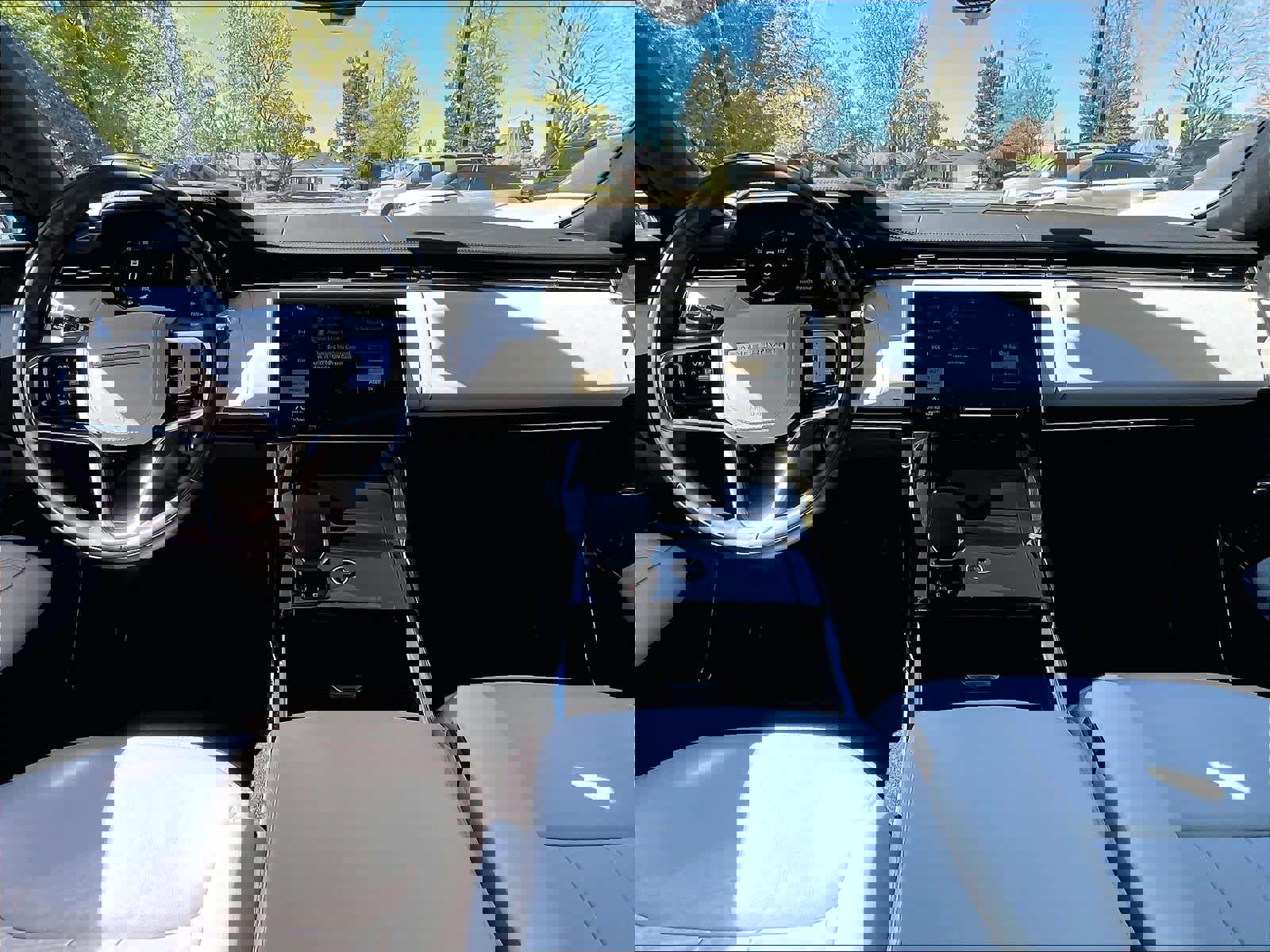 Used 2025 Land Rover Range Rover Sport S image 17