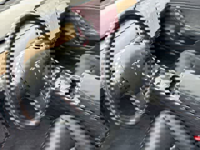 Used 2019 Tesla Model 3 Long Range image 10