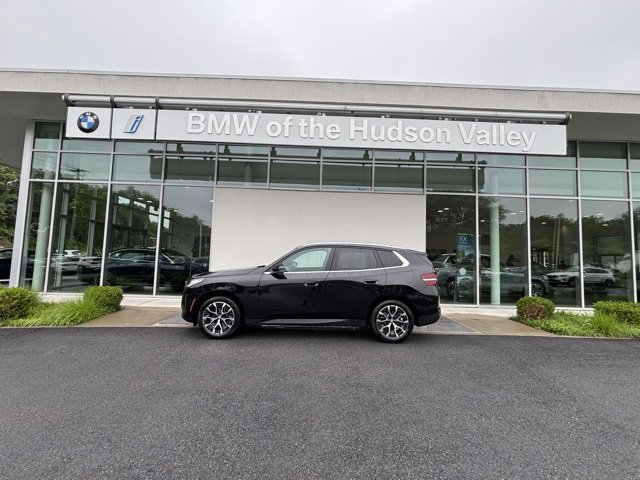 New 2025 BMW X3 xDrive30i w/ Premium Package
