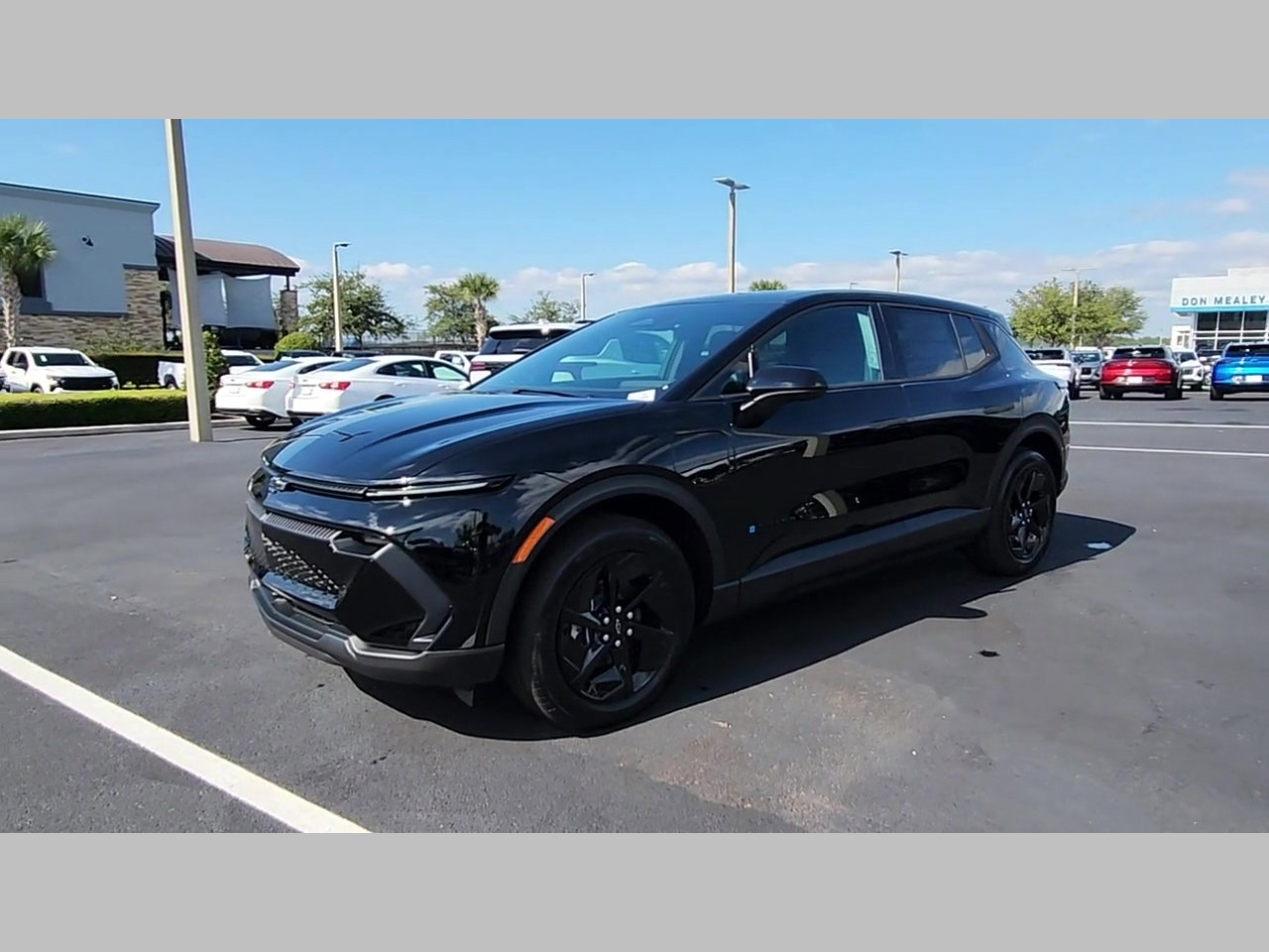New 2026 Chevrolet Equinox EV LT w/ Comfort Package AWD/4WD image 25