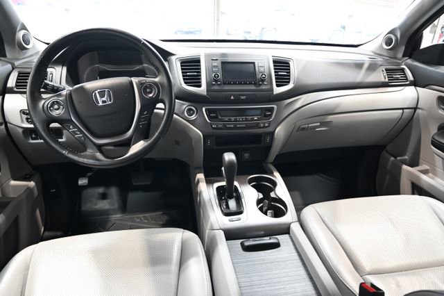 Used 2017 Honda Ridgeline RTL image 13