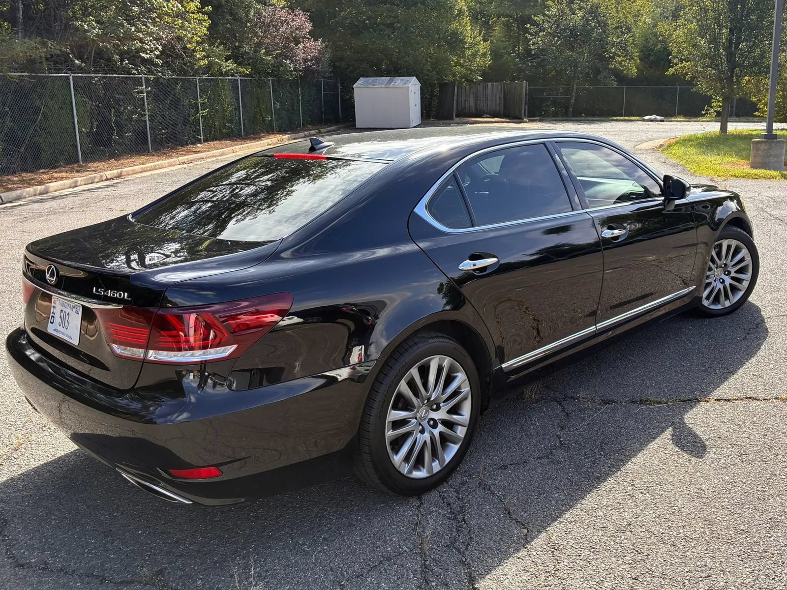 Used 2013 Lexus LS 460 L w/ All-Weather Pkg RWD image 14