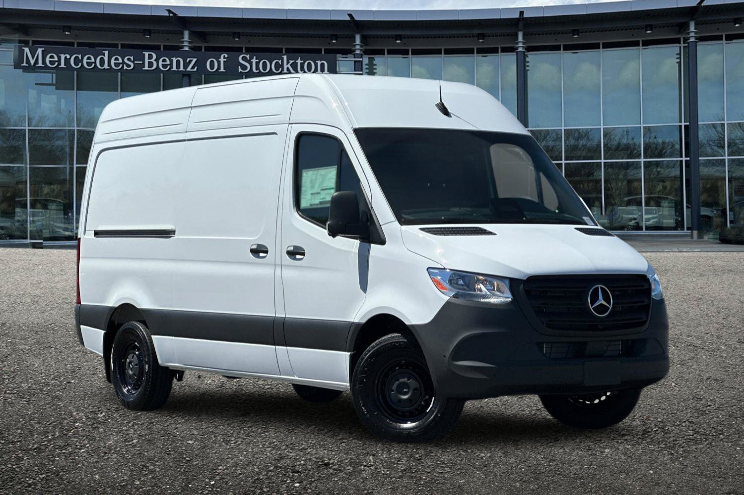 New 2026 Mercedes-Benz Sprinter 2500 image 2