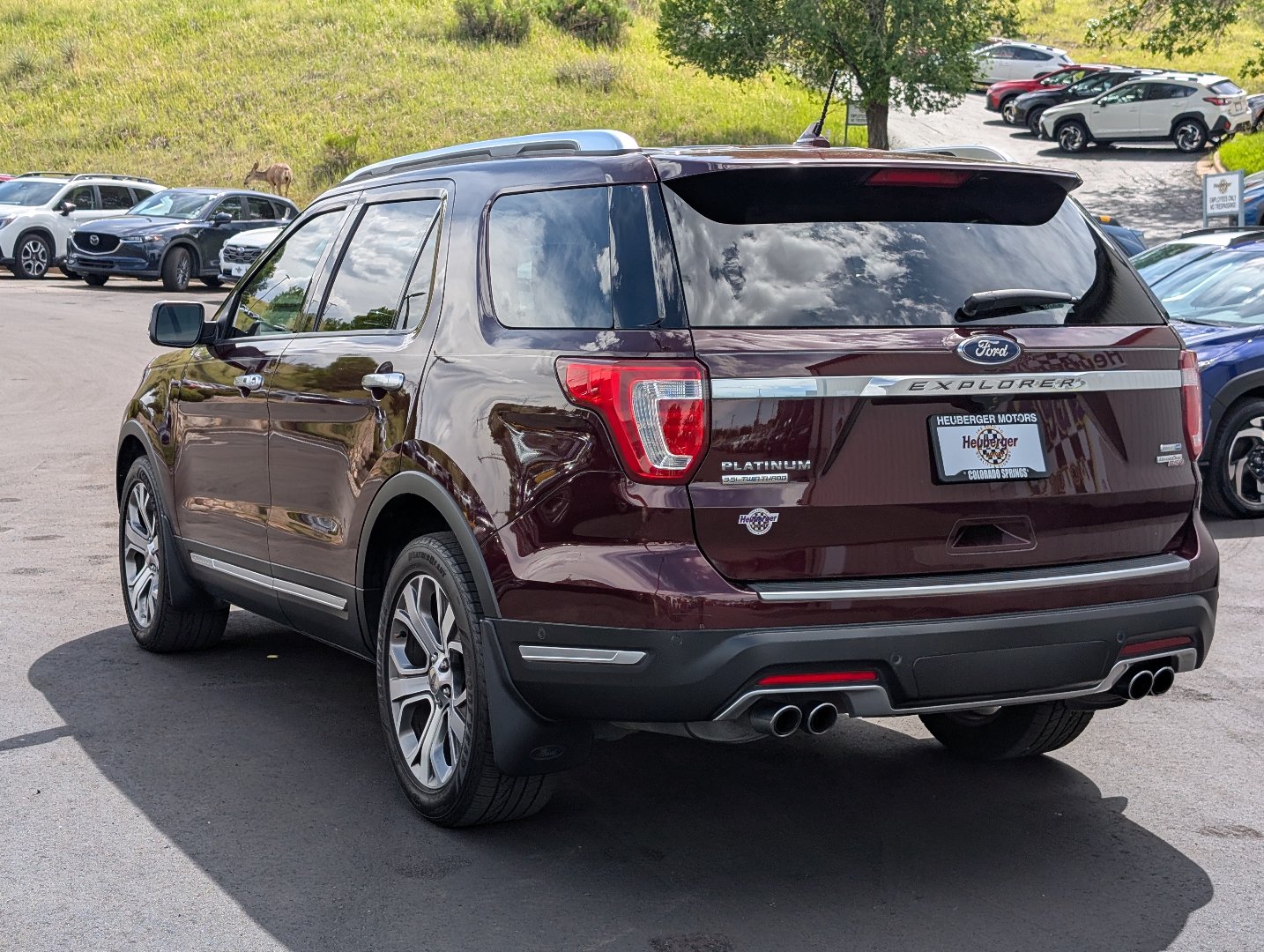 Used 2018 Ford Explorer Platinum AWD/4WD image 7