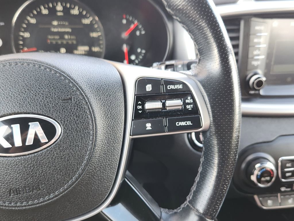 Used 2019 Kia Sorento SX image 18