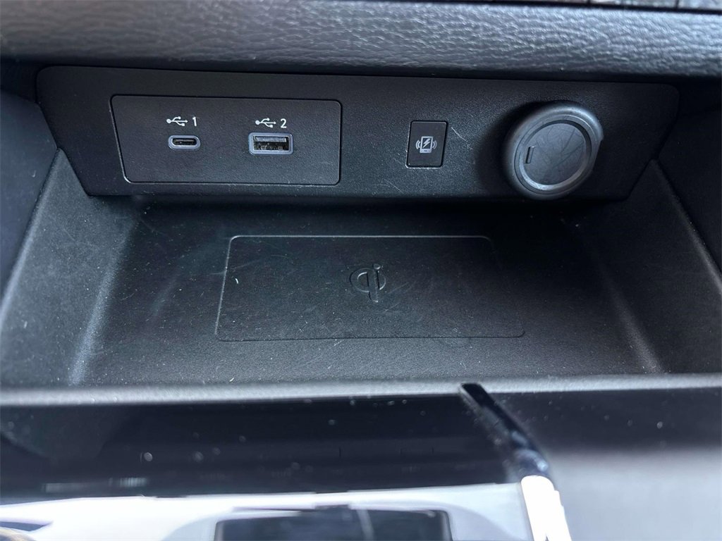 Used 2024 Mitsubishi Outlander SE image 30